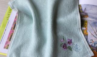 真丝小方巾 真丝小方巾